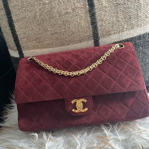 Vintage Chanel burgundy flap bag